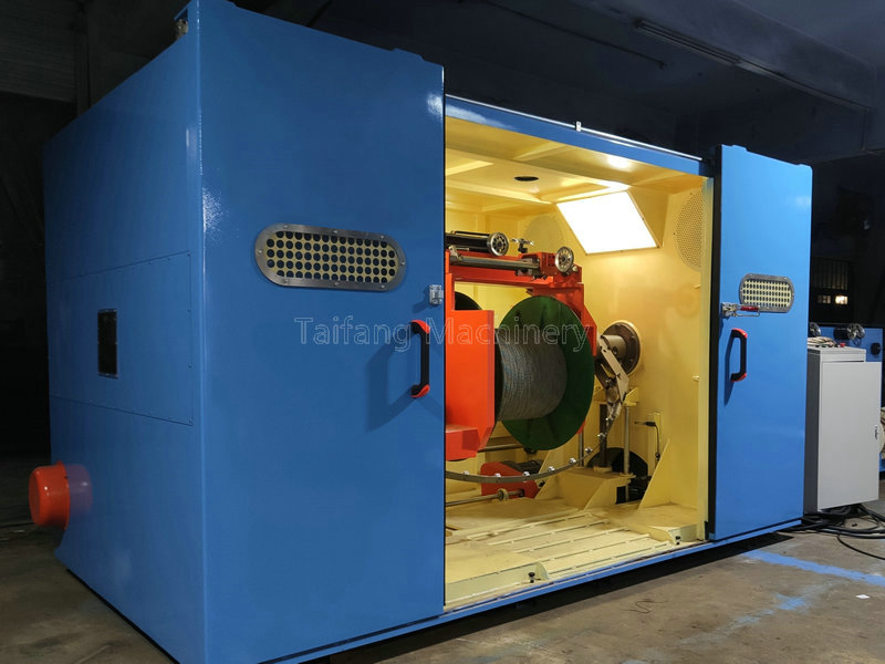 Ф1250型高速雙絞成纜機(jī)+放線(xiàn)架